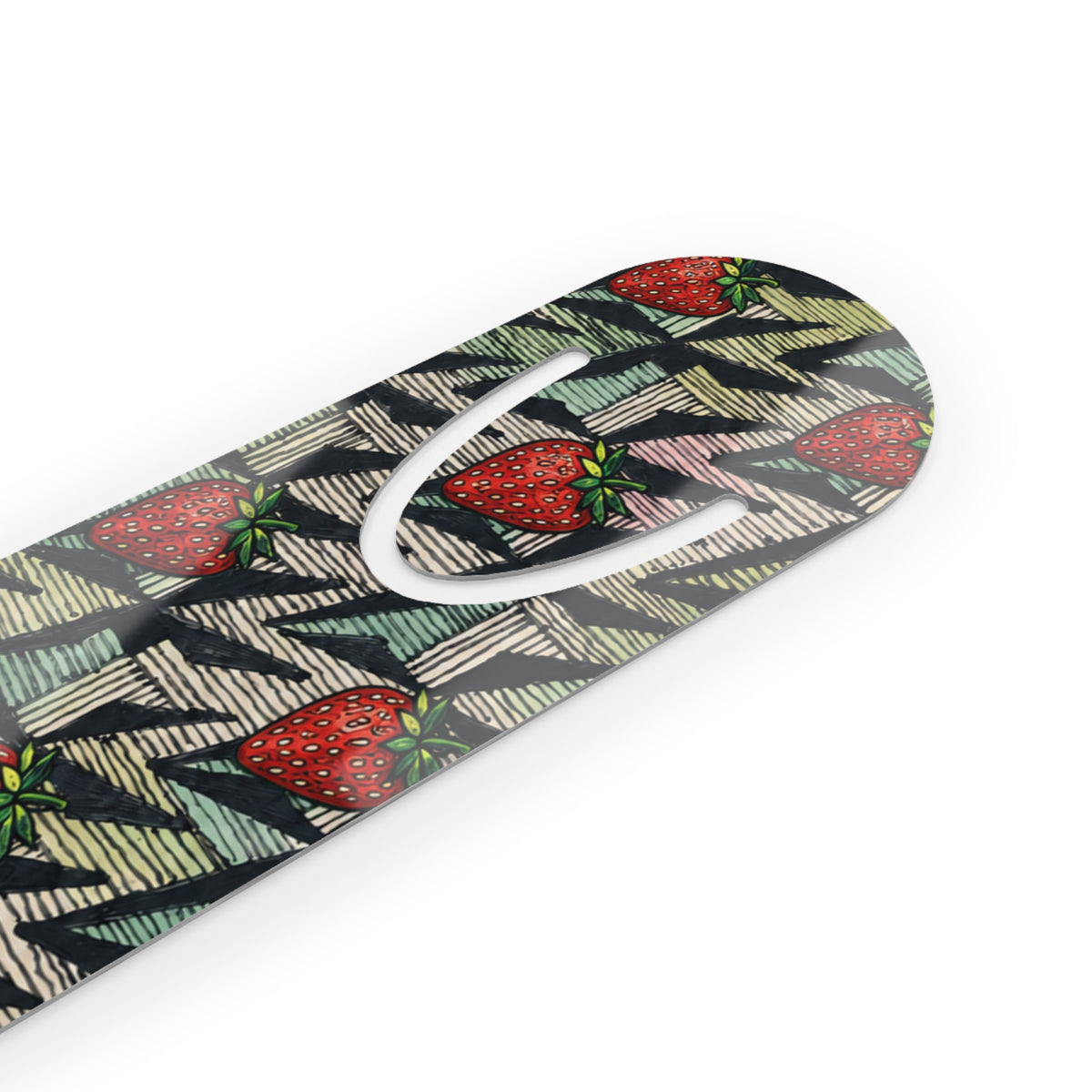 Strawberry Pattern Metal Bookmark — Retro Fruit Design Reading Accessory