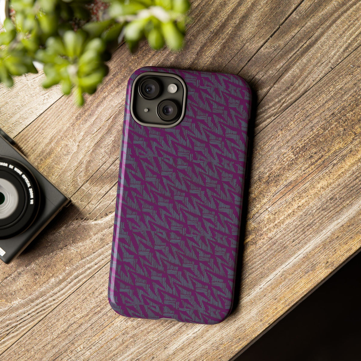 Shockproof Iphone 17 Pro Cover, Purple Geometric Dual-Layer TPU Case, UV-Protected