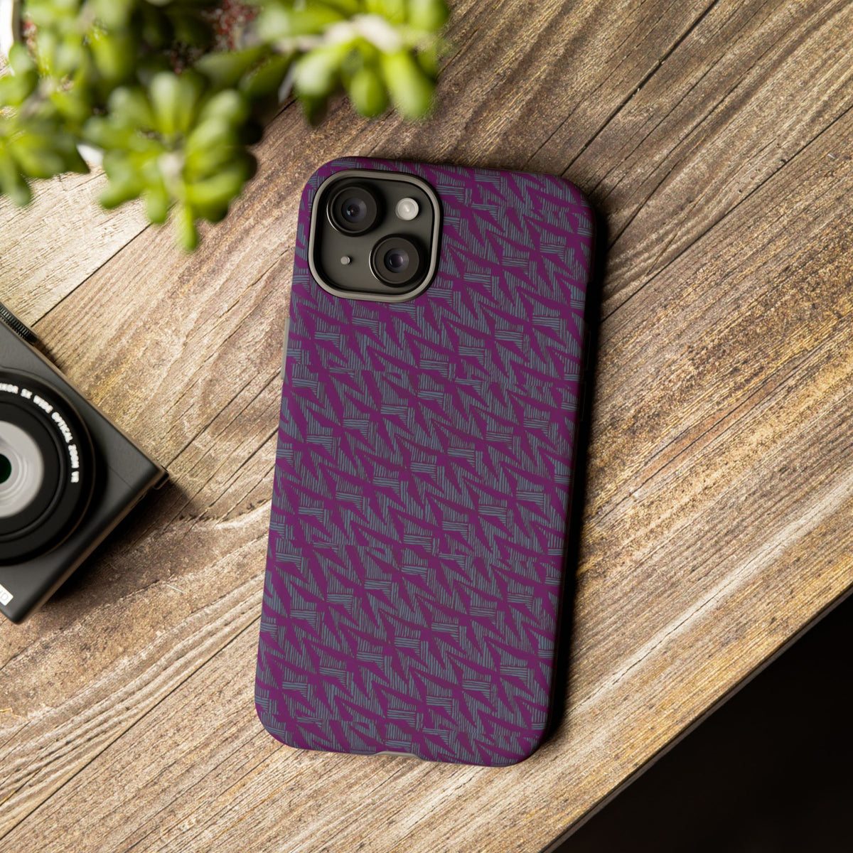 Shockproof Iphone 17 Pro Cover, Purple Geometric Dual-Layer TPU Case, UV-Protected