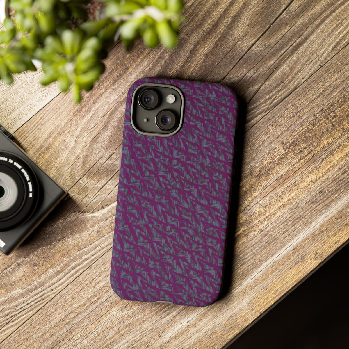 Shockproof Iphone 17 Pro Cover, Purple Geometric Dual-Layer TPU Case, UV-Protected